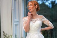 Lace wedding dress romantic