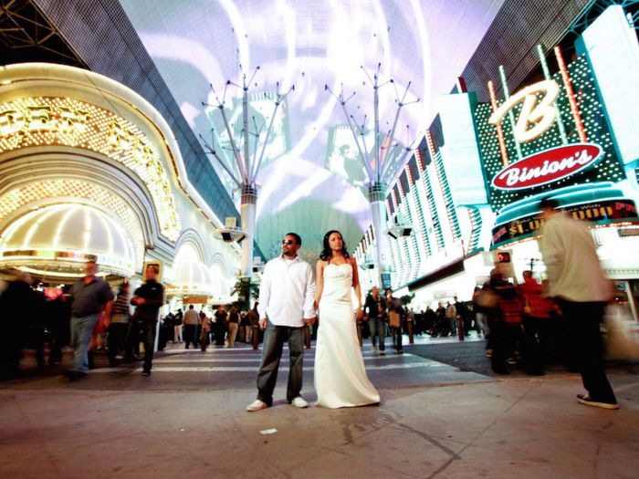 Wedding dress rental las vegas