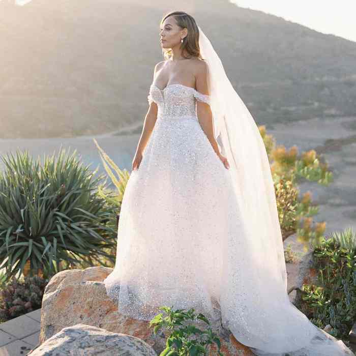 Wedding dress off the shoulder